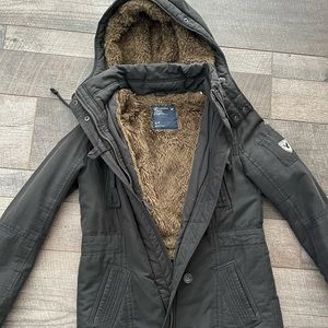 American Eagle Women’s Coat